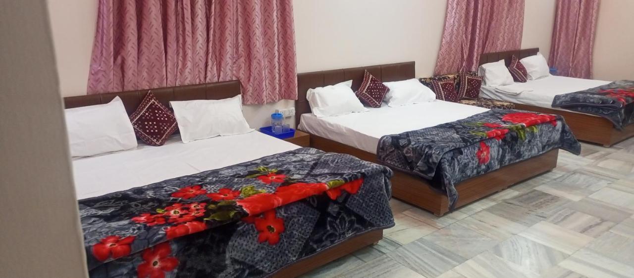 ウッジャイン Aashirwad Residency Bed & Breakfast エクステリア 写真