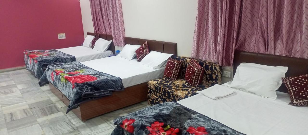 ウッジャイン Aashirwad Residency Bed & Breakfast エクステリア 写真