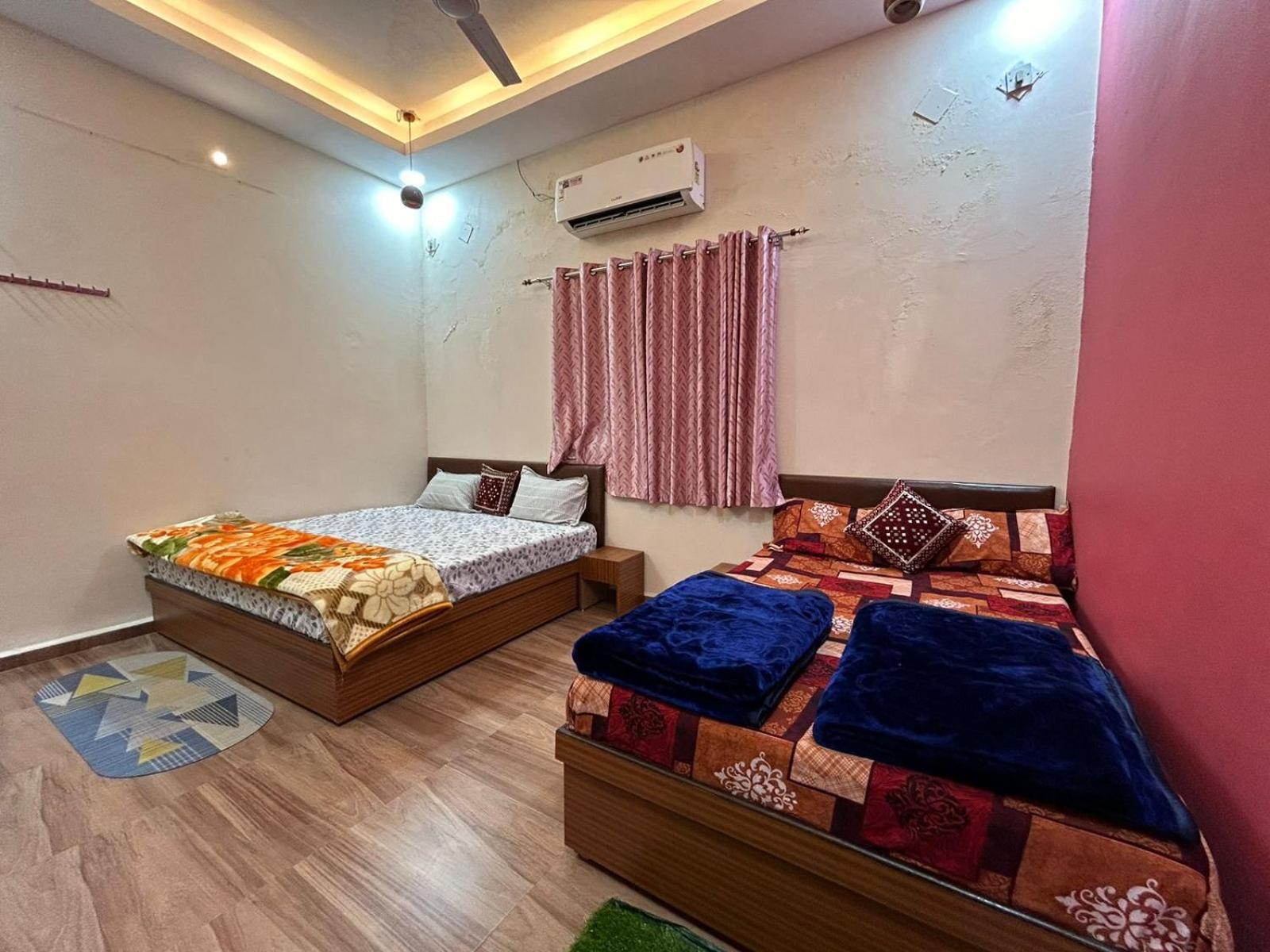 ウッジャイン Aashirwad Residency Bed & Breakfast 部屋 写真